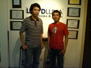 Nicky Acuna meets The LLOYDLUNA